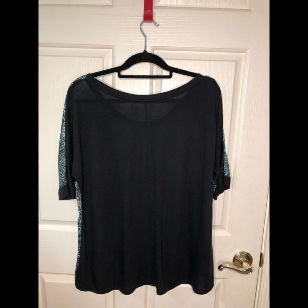 a.n.a blouse  - Picture 2 of 7